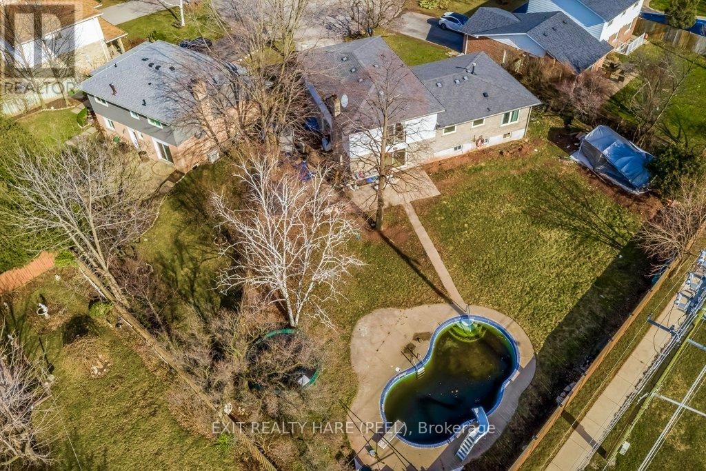 2516 Woburn Crescent, Oakville, Ontario  L6L 5E9 - Photo 48 - W12880096