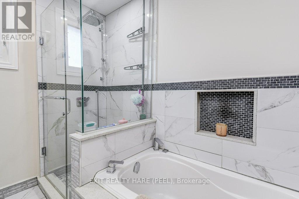 2516 Woburn Crescent, Oakville, Ontario  L6L 5E9 - Photo 33 - W12880096