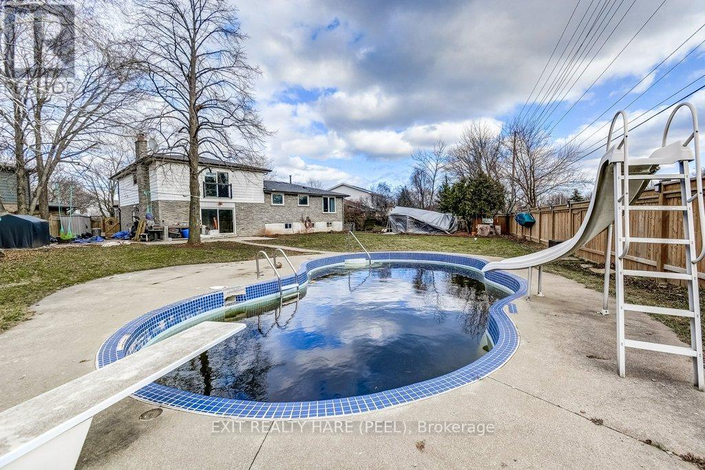 2516 Woburn Crescent, Oakville, Ontario  L6L 5E9 - Photo 42 - W12880096