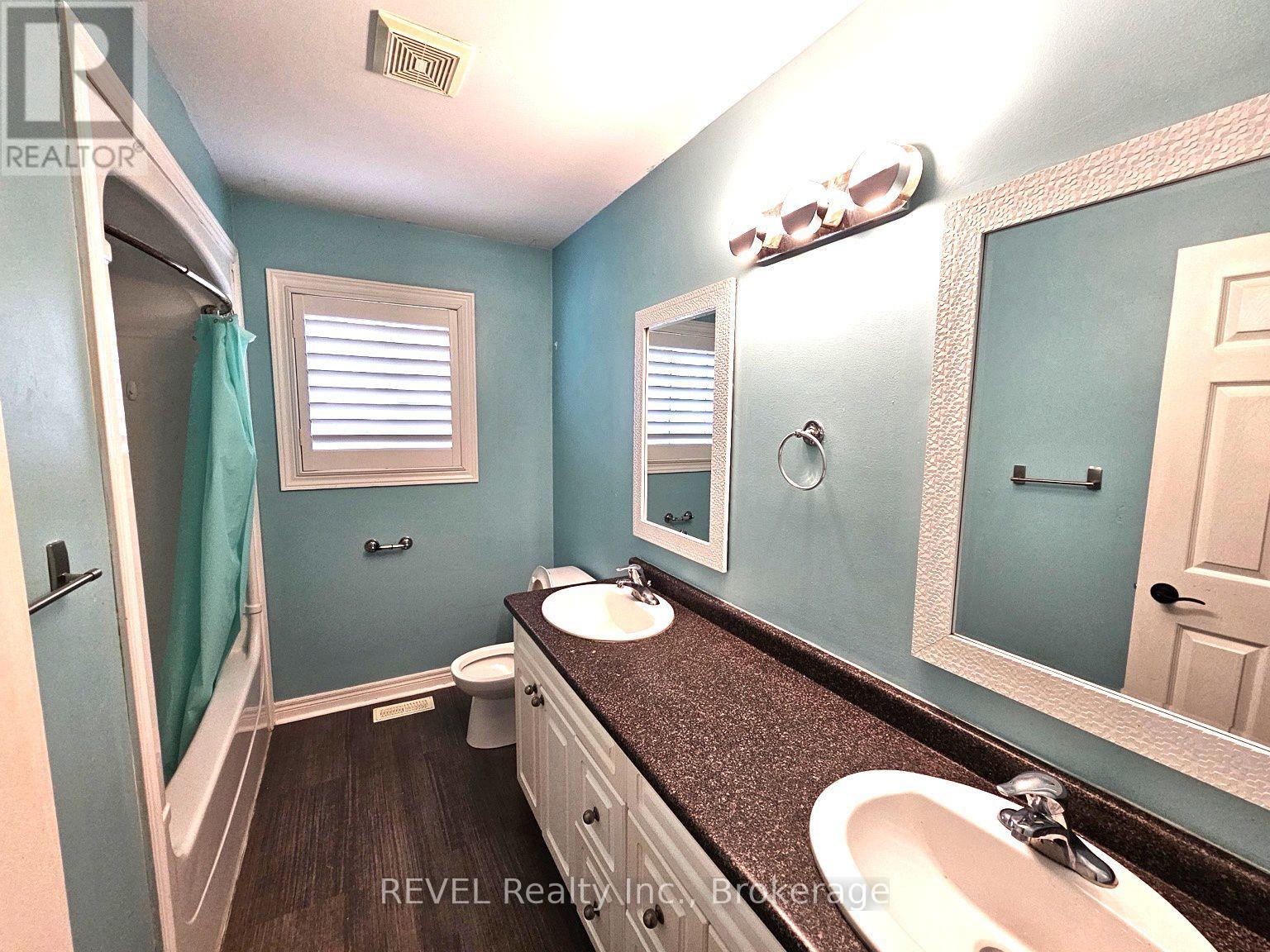 Upper - 5566 Highland Avenue, Niagara Falls, Ontario  L2G 4W7 - Photo 8 - X12881392