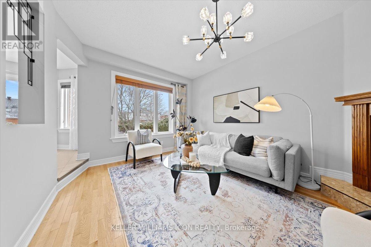 26 Tanner Crescent, Ottawa, Ontario  K2K 2M7 - Photo 6 - X12880534