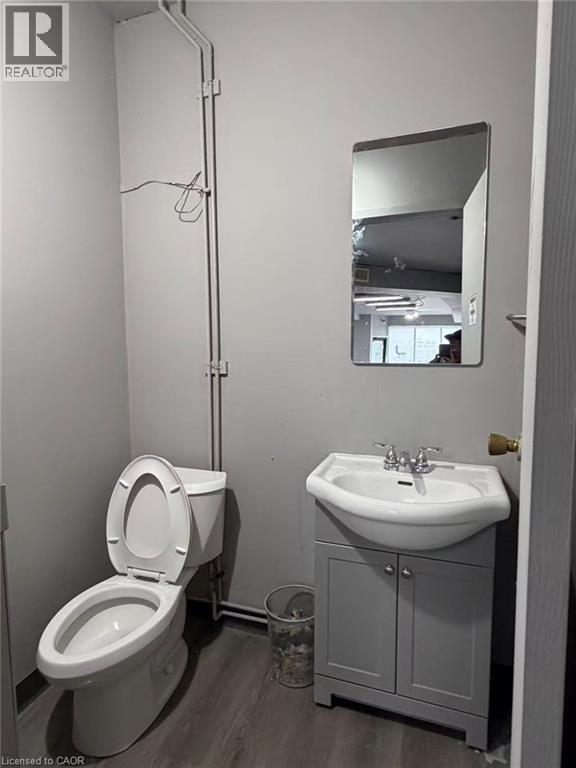 8 Caithness Street E, Caledonia, Ontario  N3W 1B8 - Photo 5 - 40785141