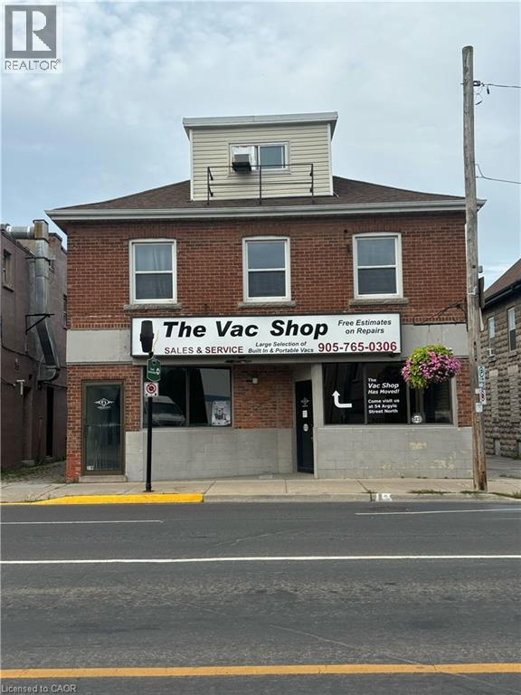 8 CAITHNESS Street E, Caledonia, Ontario