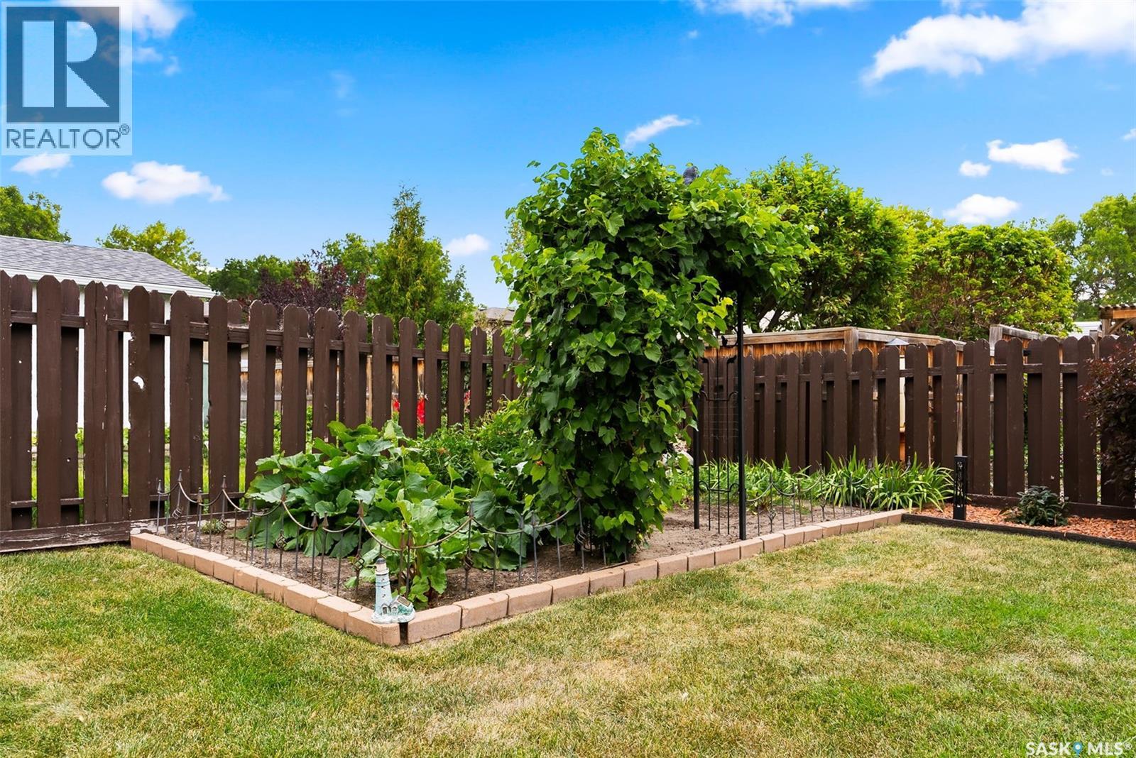 927 Cole Street N, Regina, Saskatchewan  S4X 2A3 - Photo 47 - SK030413