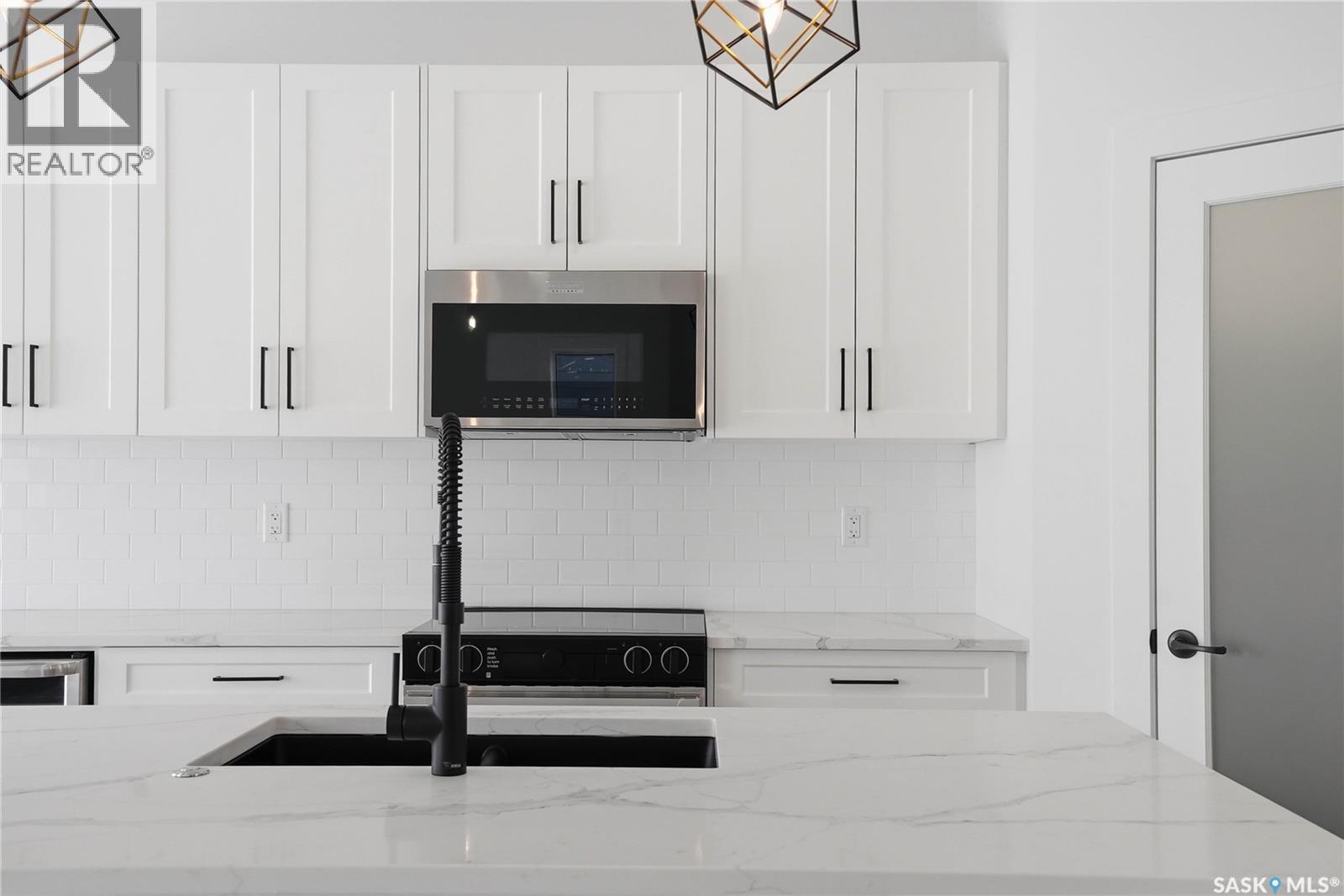 139 Sharma Lane, Saskatoon, Saskatchewan  S7W 1L1 - Photo 9 - SK030376