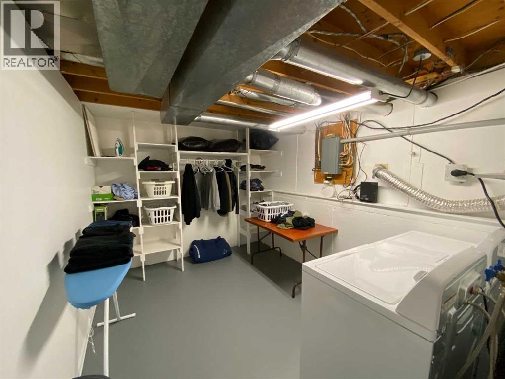 302 6 Avenue W, Bassano, Alberta  T0J 0B0 - Photo 16 - A2293217