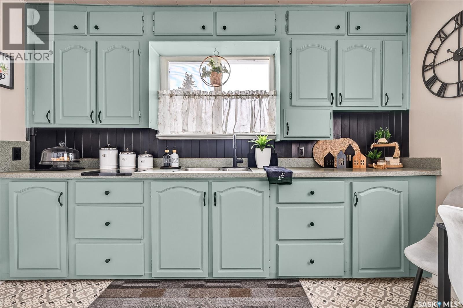 75 Elsom Street, Moose Jaw, Saskatchewan  S6H 4T9 - Photo 15 - SK030369