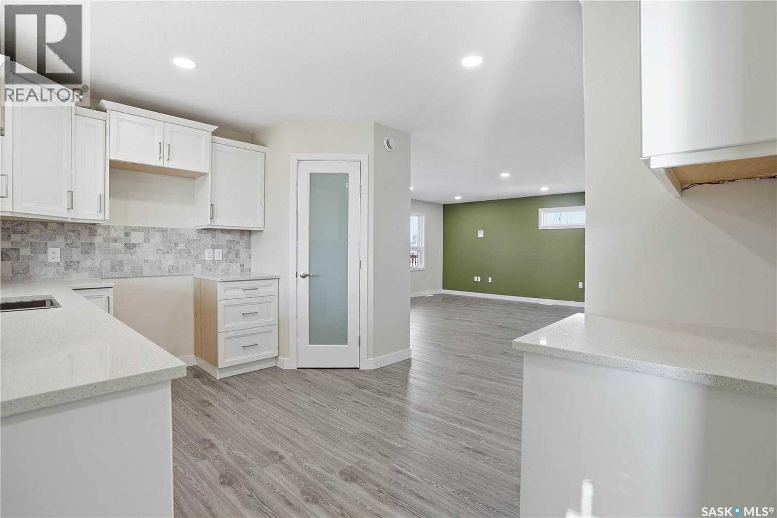 117 Khamis Street, Mortlach, Saskatchewan  S0H 3E0 - Photo 17 - SK030368