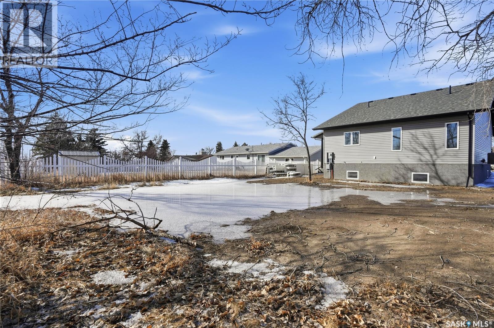 117 Khamis Street, Mortlach, Saskatchewan  S0H 3E0 - Photo 47 - SK030368