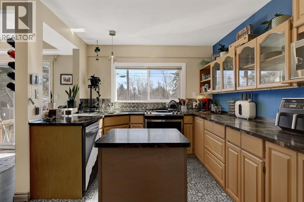 9011 102 Street, Grande Prairie, Alberta  T8V 2S8 - Photo 8 - A2292859