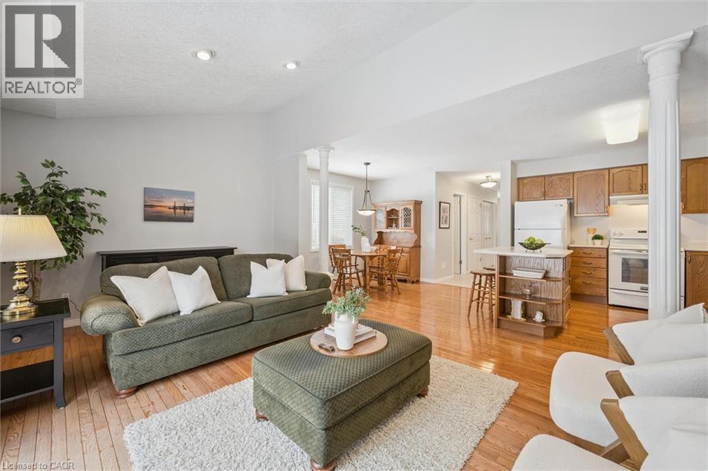 656 Inglis Falls Place, Waterloo, Ontario  N2V 2L4 - Photo 10 - 40800893