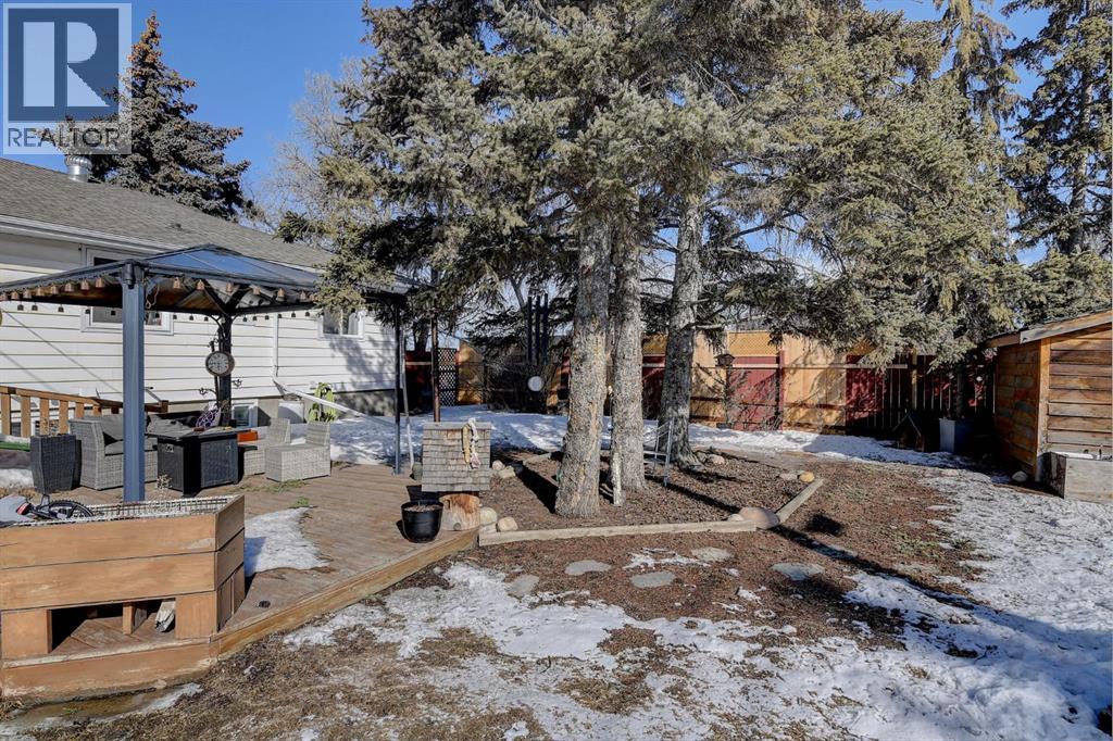 9011 102 Street, Grande Prairie, Alberta  T8V 2S8 - Photo 39 - A2292859