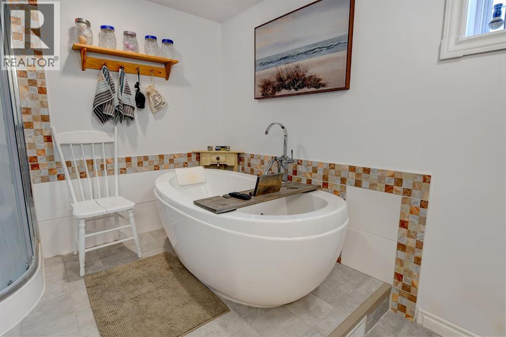 9011 102 Street, Grande Prairie, Alberta  T8V 2S8 - Photo 32 - A2292859