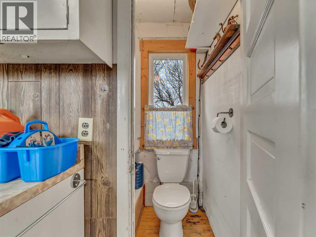 112079 Township Road 100, Bow Island, Alberta  T0K 0G0 - Photo 9 - A2291110