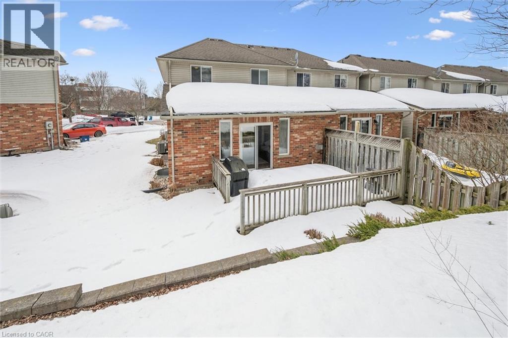 656 Inglis Falls Place, Waterloo, Ontario  N2V 2L4 - Photo 33 - 40800893