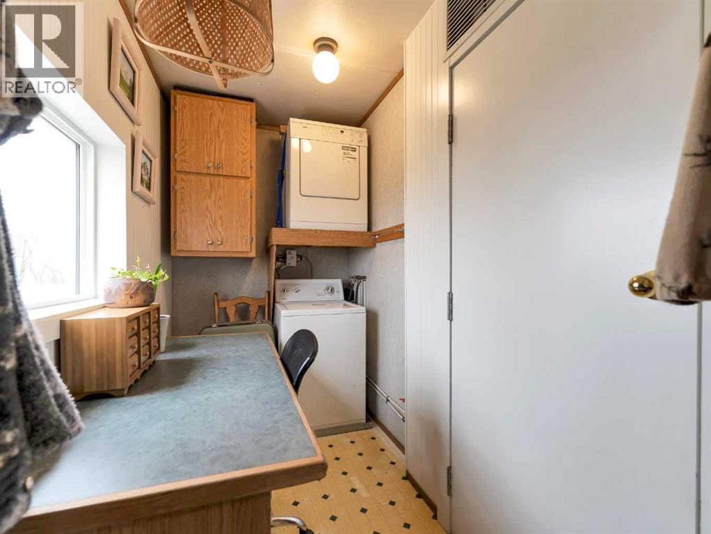 112079 Township Road 100, Bow Island, Alberta  T0K 0G0 - Photo 47 - A2291110