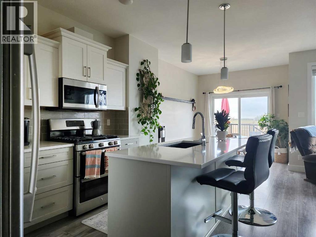 237 Crocus Terrace W, Lethbridge, Alberta  T1J 5B2 - Photo 7 - A2293293