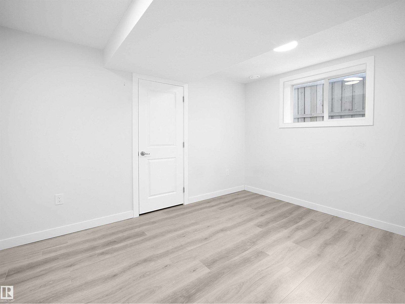 3576 Mclean Cr Sw, Edmonton, Alberta  T6W 1M4 - Photo 47 - E4477396