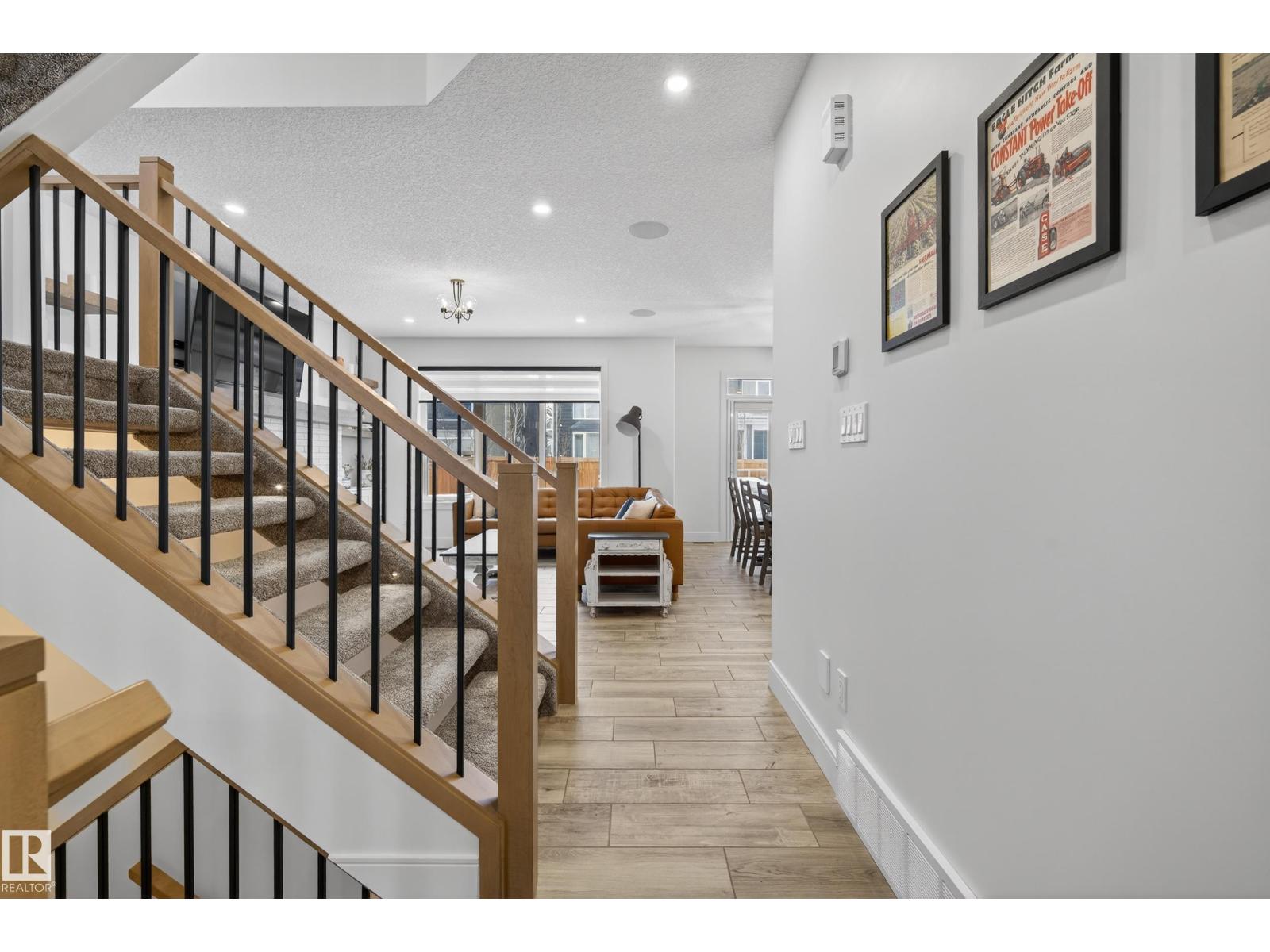 4470 Suzanna Cr Sw, Edmonton, Alberta  T6X 0Y5 - Photo 4 - E4477397