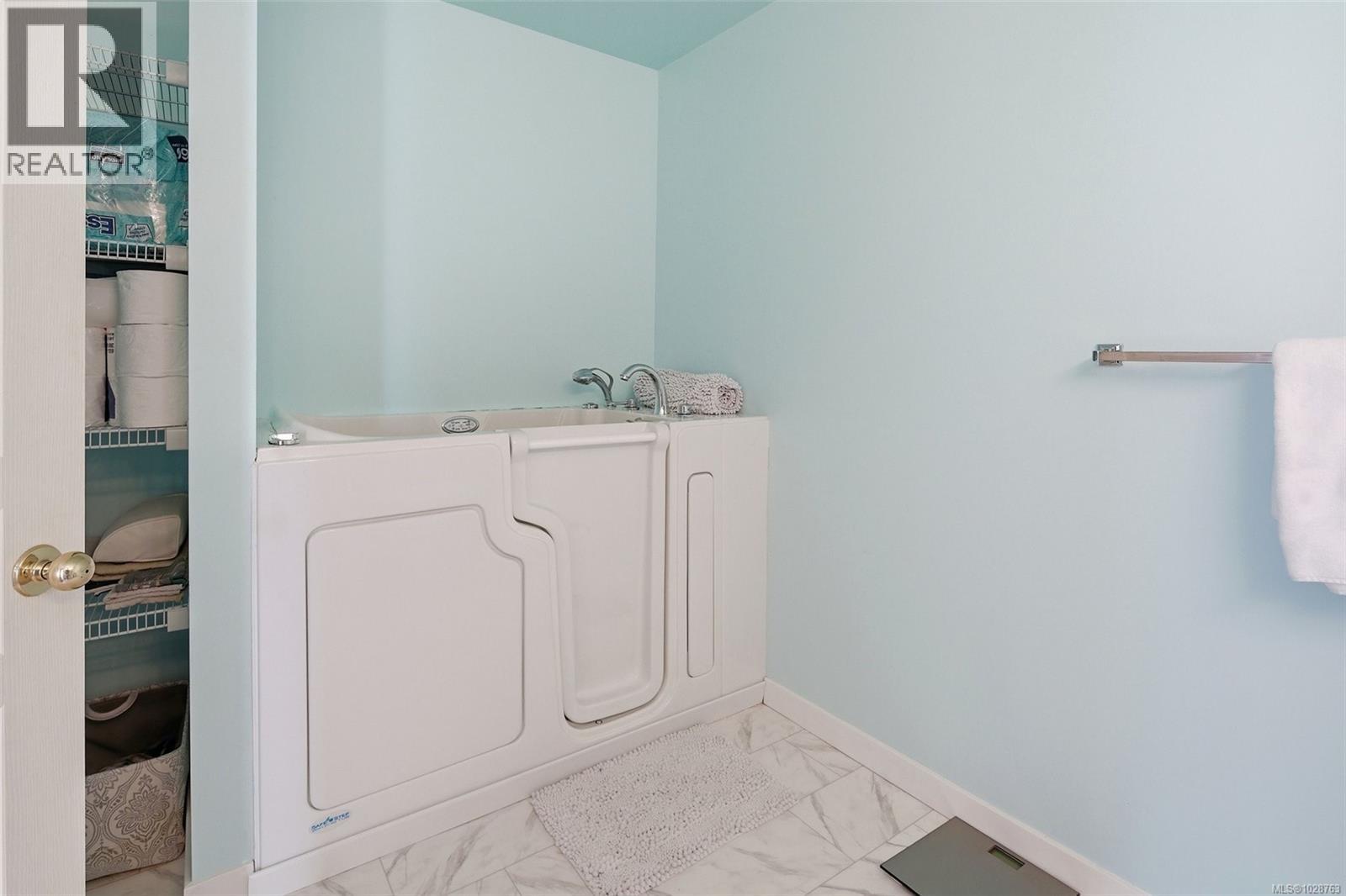 12 100 Gifford Rd, Ladysmith, British Columbia  V9G 1A8 - Photo 24 - 1028763