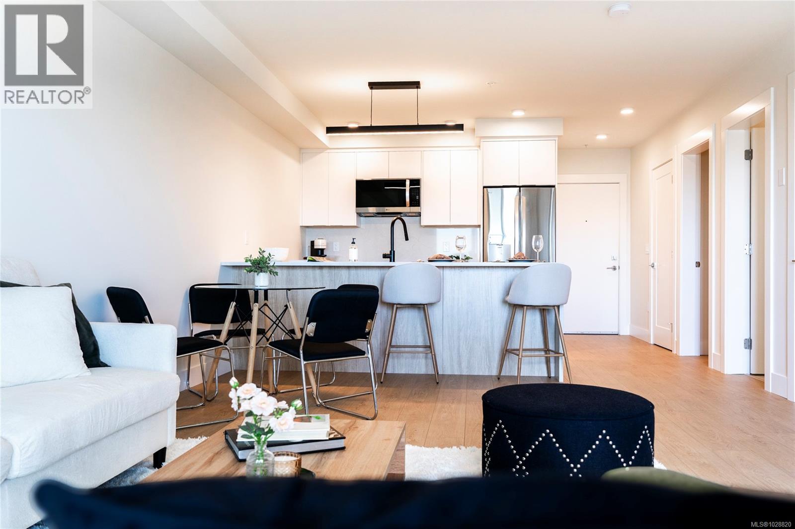 304 45 Haliburton St, Nanaimo, British Columbia  V9R 4V6 - Photo 19 - 1028820