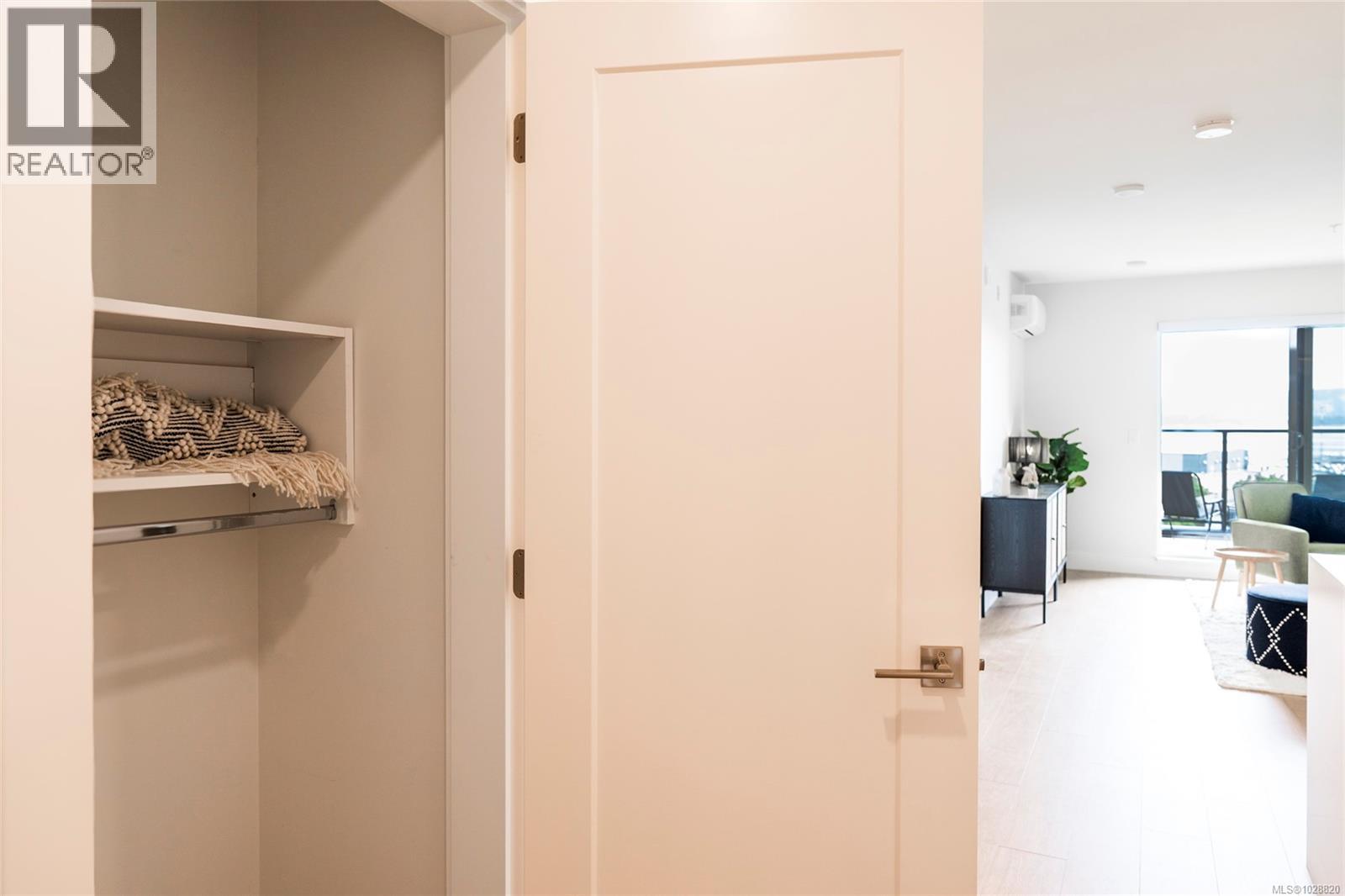 304 45 Haliburton St, Nanaimo, British Columbia  V9R 4V6 - Photo 50 - 1028820