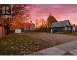 3 ELORA STREET N, Mapleton, Ontario