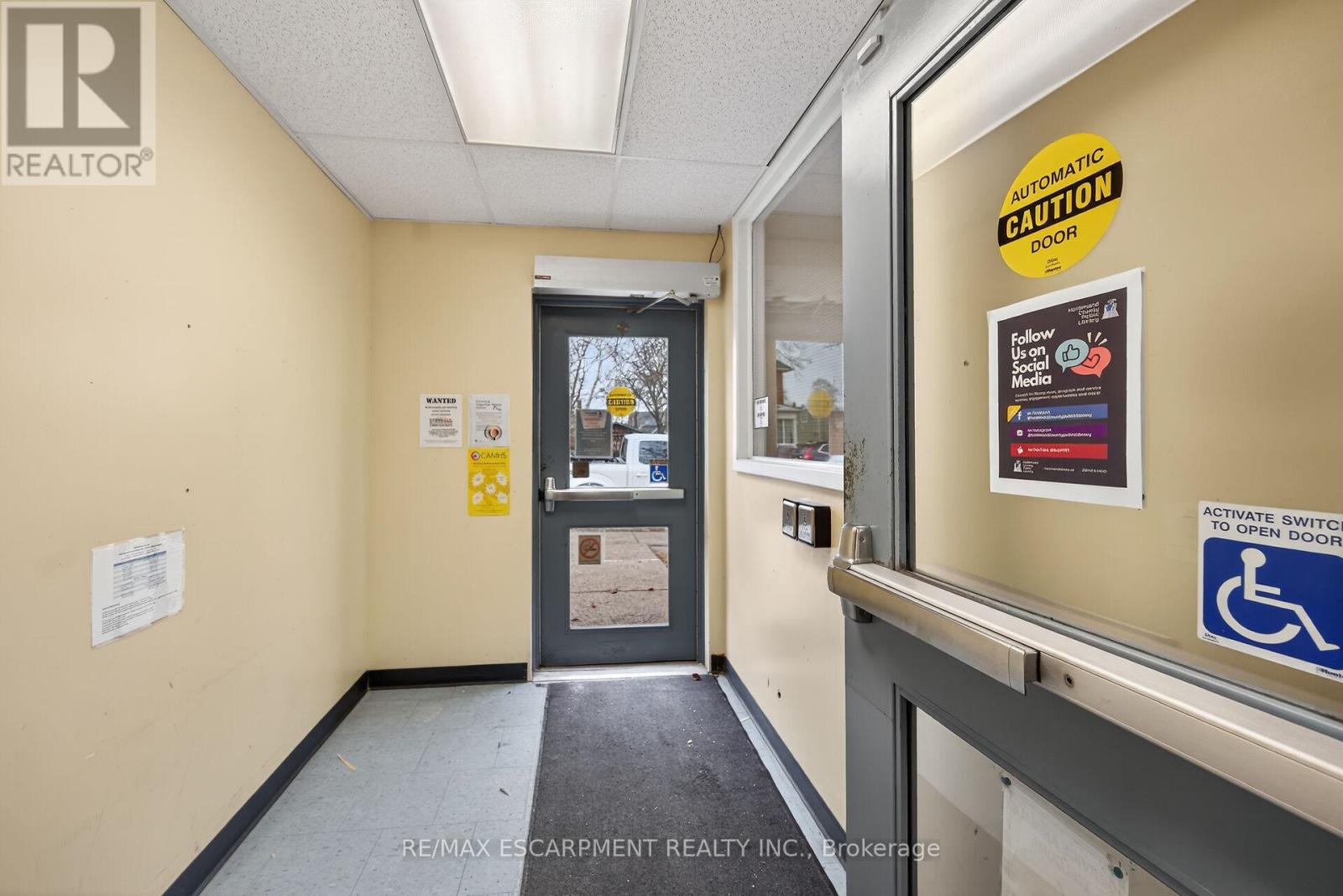 13 Alma Street N, Haldimand, Ontario  N0A 1H0 - Photo 5 - X12881268