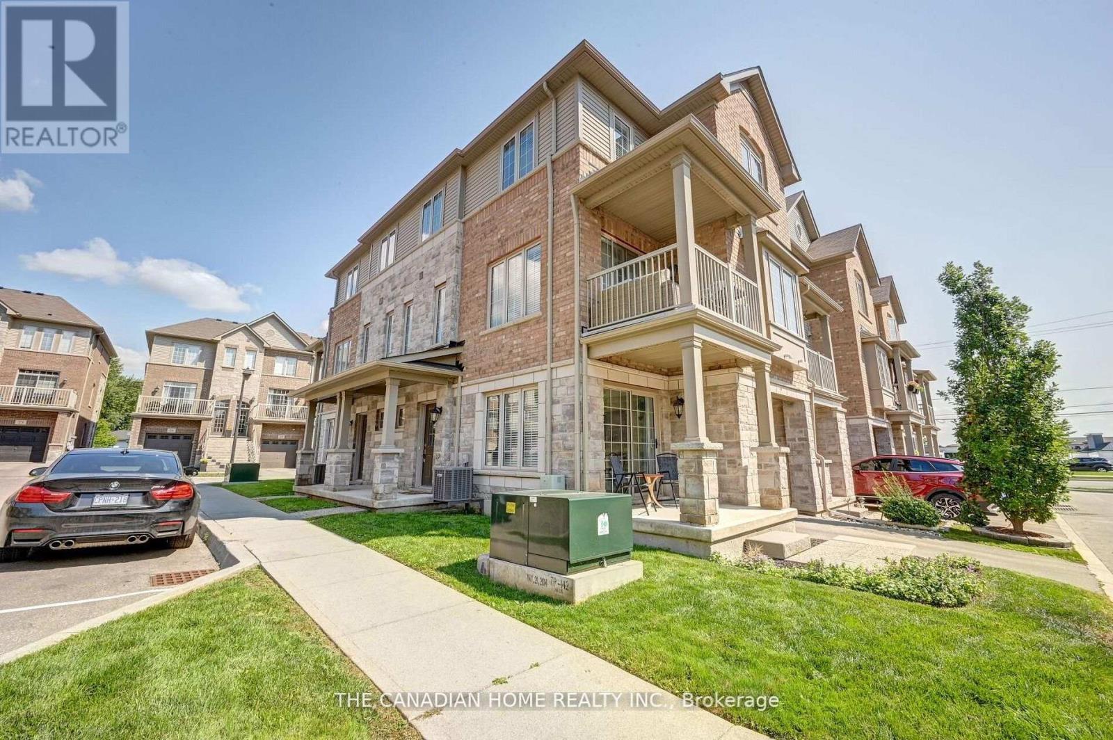 33 - 257 PARKSIDE DRIVE, Hamilton, Ontario