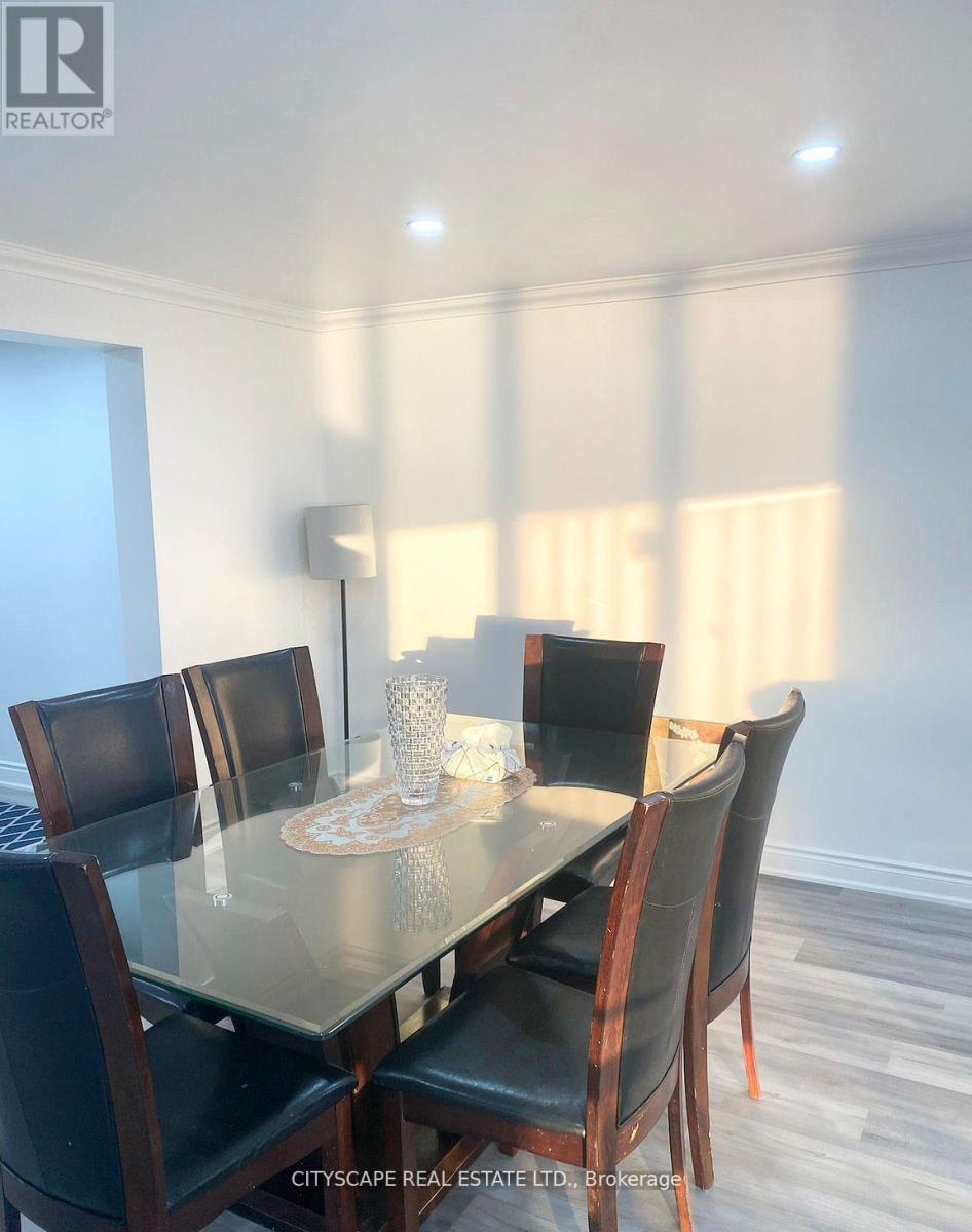 48 Seabreeze Crescent, Hamilton, Ontario  L8E 5C8 - Photo 19 - X12881340