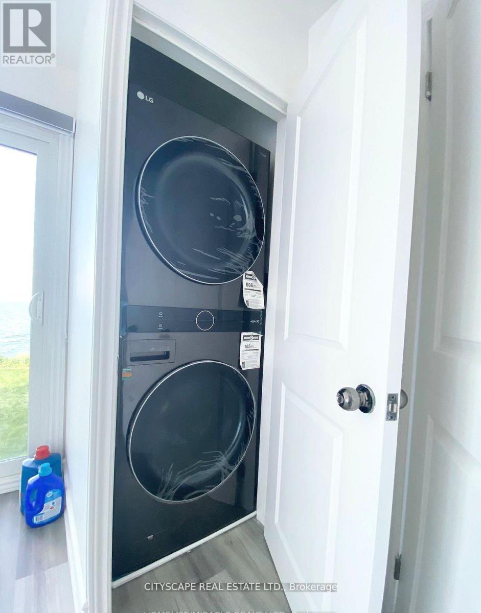 48 Seabreeze Crescent, Hamilton, Ontario  L8E 5C8 - Photo 6 - X12881340