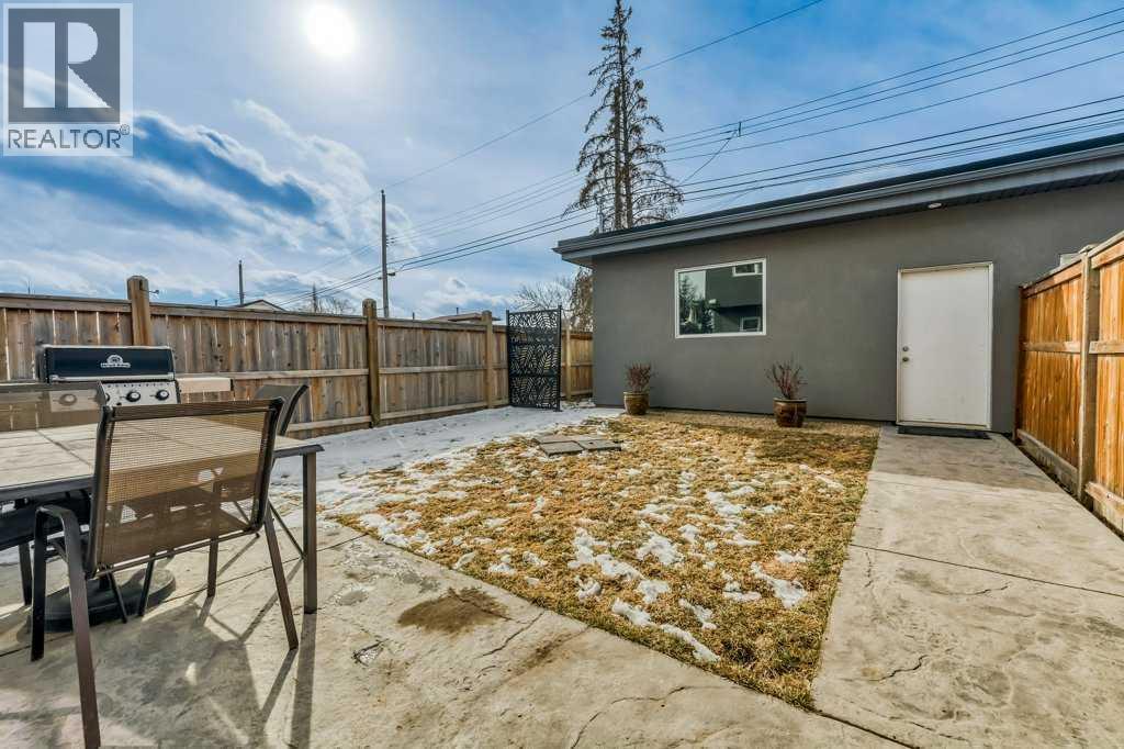 4504 37 Avenue Sw, Calgary, Alberta  T3E 1C8 - Photo 46 - A2292850