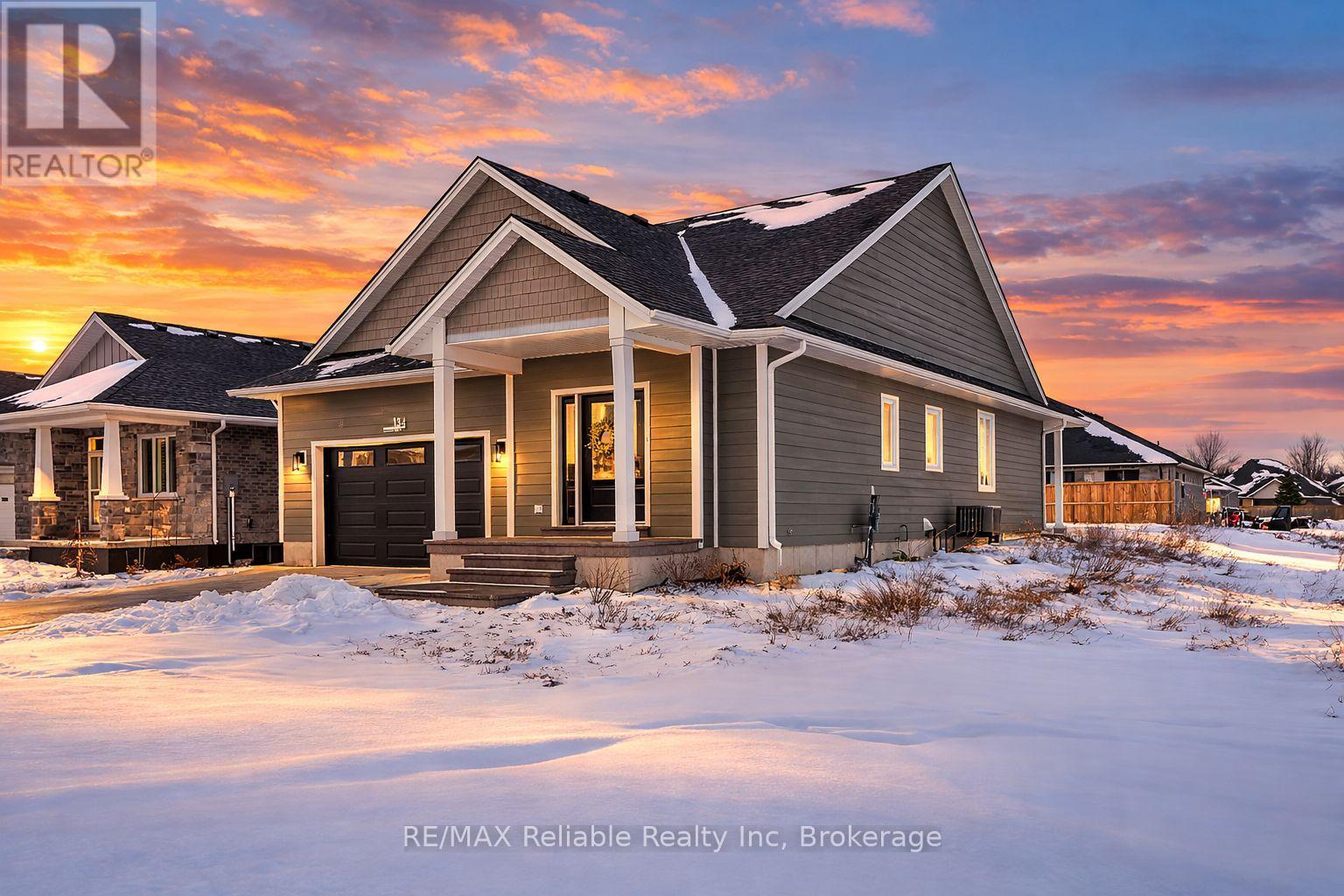 134 Severn Drive, Goderich, Ontario  N7A 0C7 - Photo 1 - X12819240