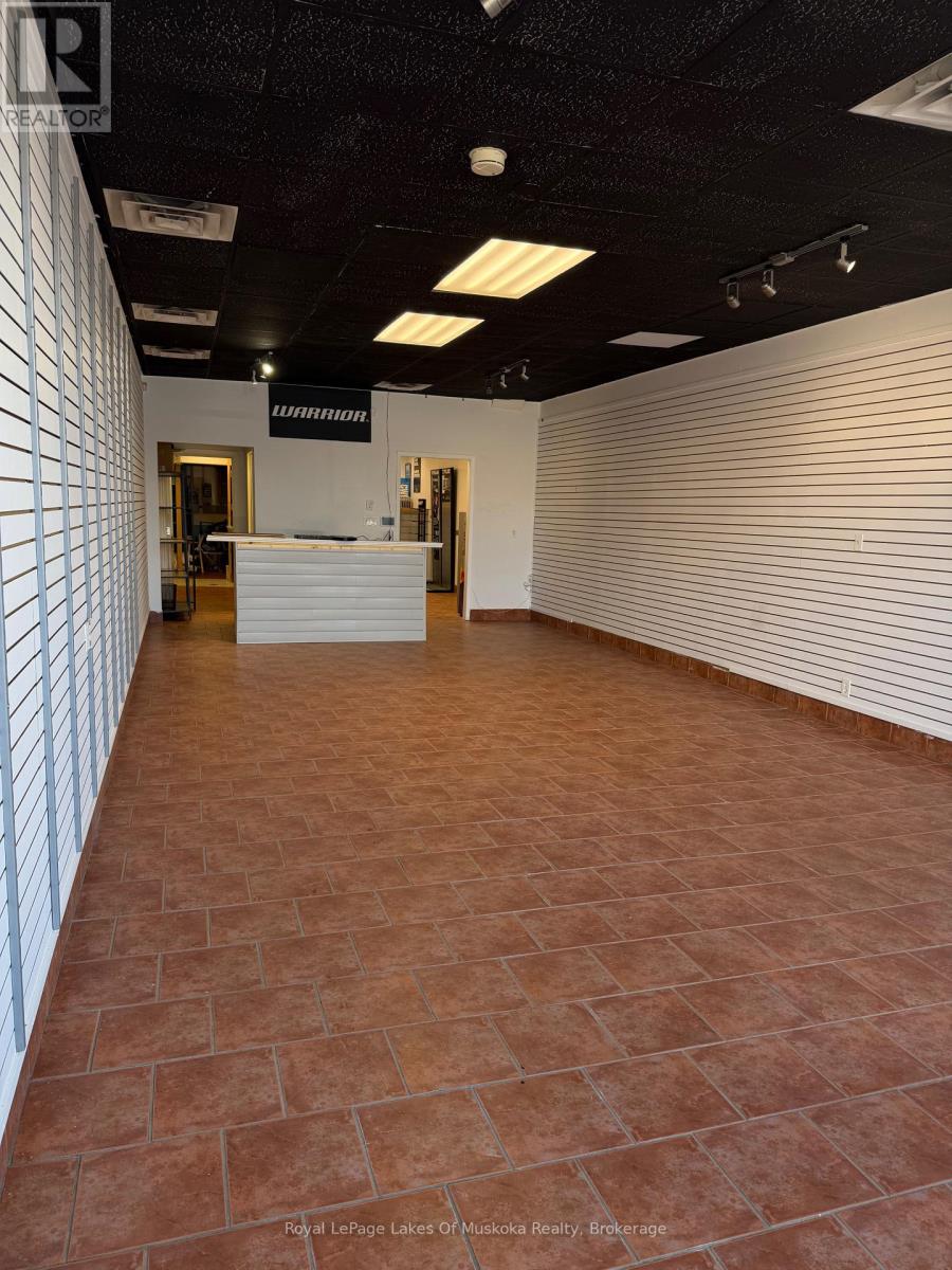 4 - 1 King William Street, Huntsville (Chaffey), Ontario  P1H 1G7 - Photo 2 - X12881228