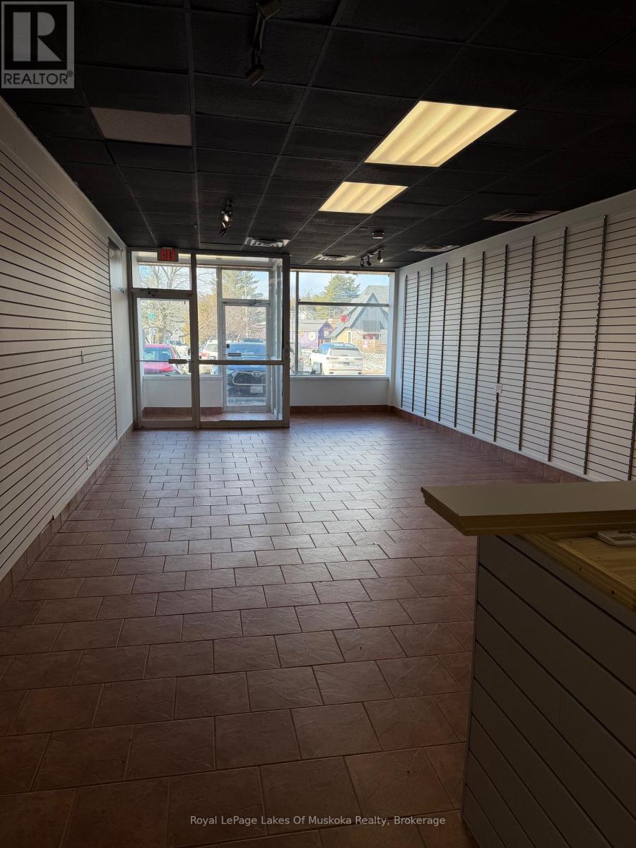 4 - 1 King William Street, Huntsville (Chaffey), Ontario  P1H 1G7 - Photo 3 - X12881228