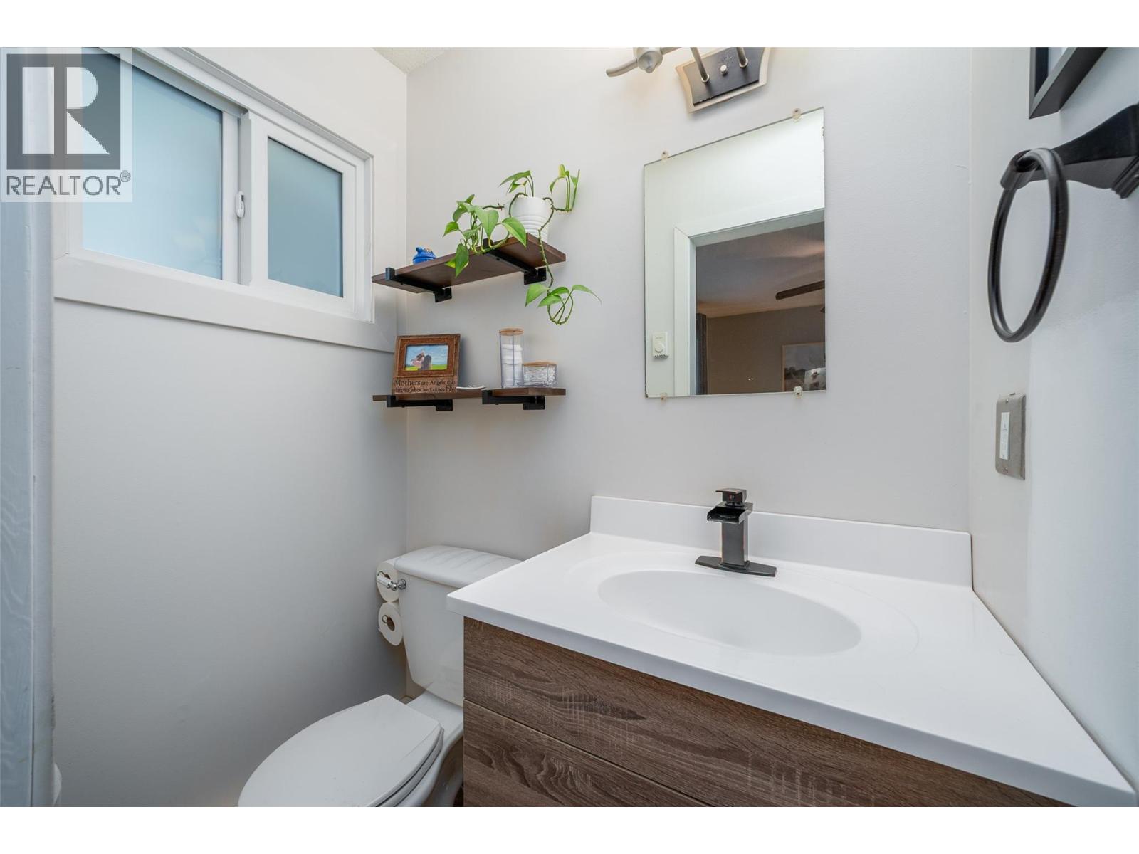 4840 Scotty Creek Road, Kelowna, British Columbia  V1X 6J8 - Photo 15 - 10378875