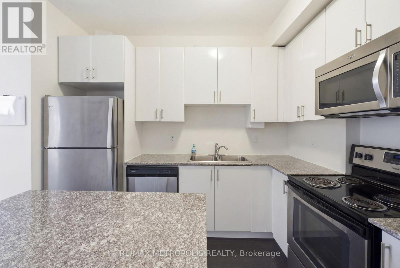 704 - 2900 Highway No. 7, Vaughan, Ontario  L4K 0G3 - Photo 8 - N12881016