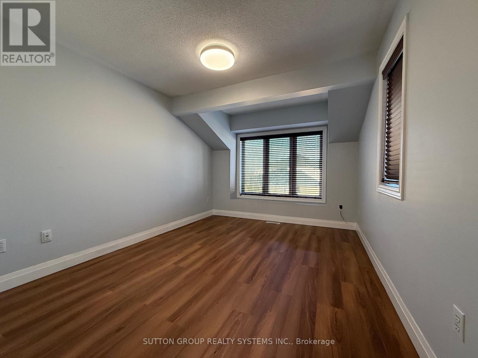 255 - 60 Barondale Drive, Mississauga, Ontario  L4Z 3N8 - Photo 16 - W12870040