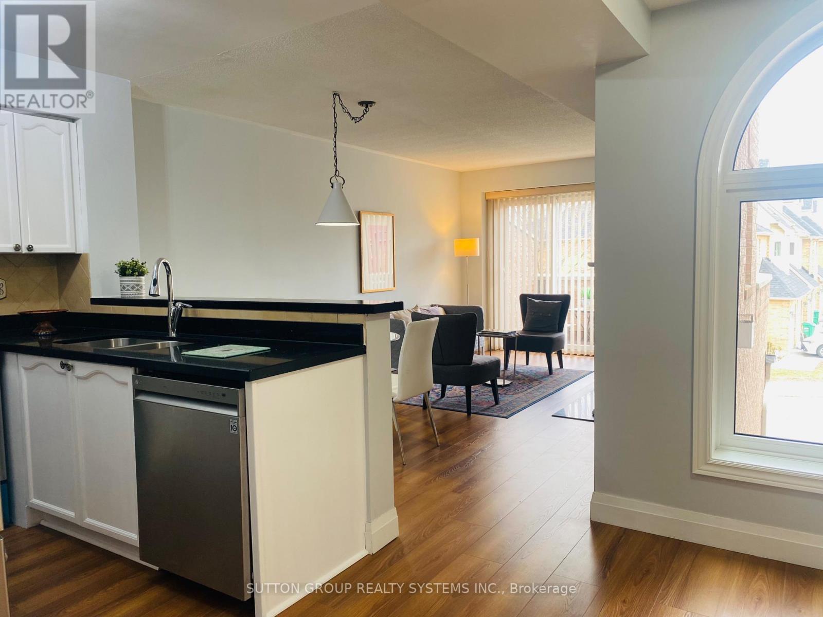 255 - 60 Barondale Drive, Mississauga, Ontario  L4Z 3N8 - Photo 5 - W12870040