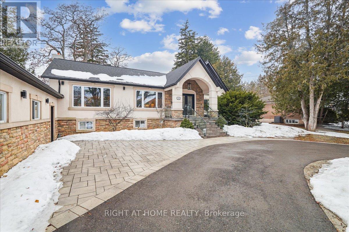 2090 Stonehouse Crescent, Mississauga, Ontario  L5H 3J1 - Photo 45 - W12874118