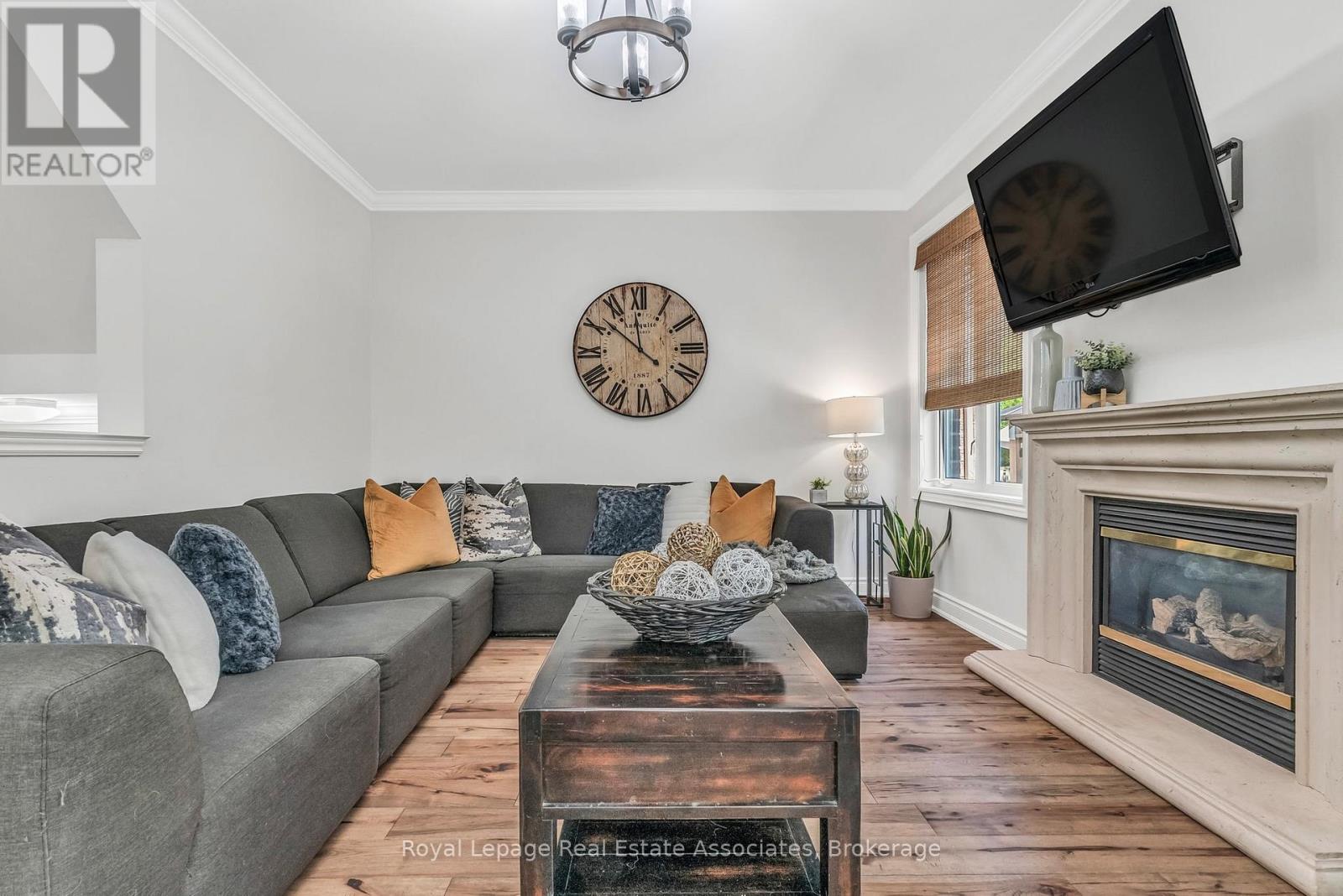 273 Duskywing Way, Oakville, Ontario  L6L 6X5 - Photo 17 - W12878230