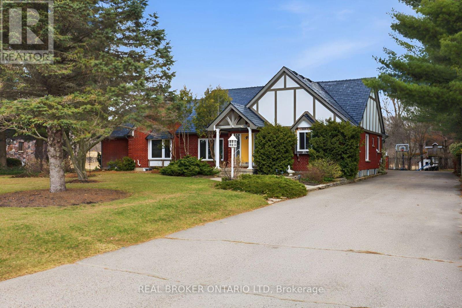 6152 BOSTWICK STREET, Central Elgin, Ontario