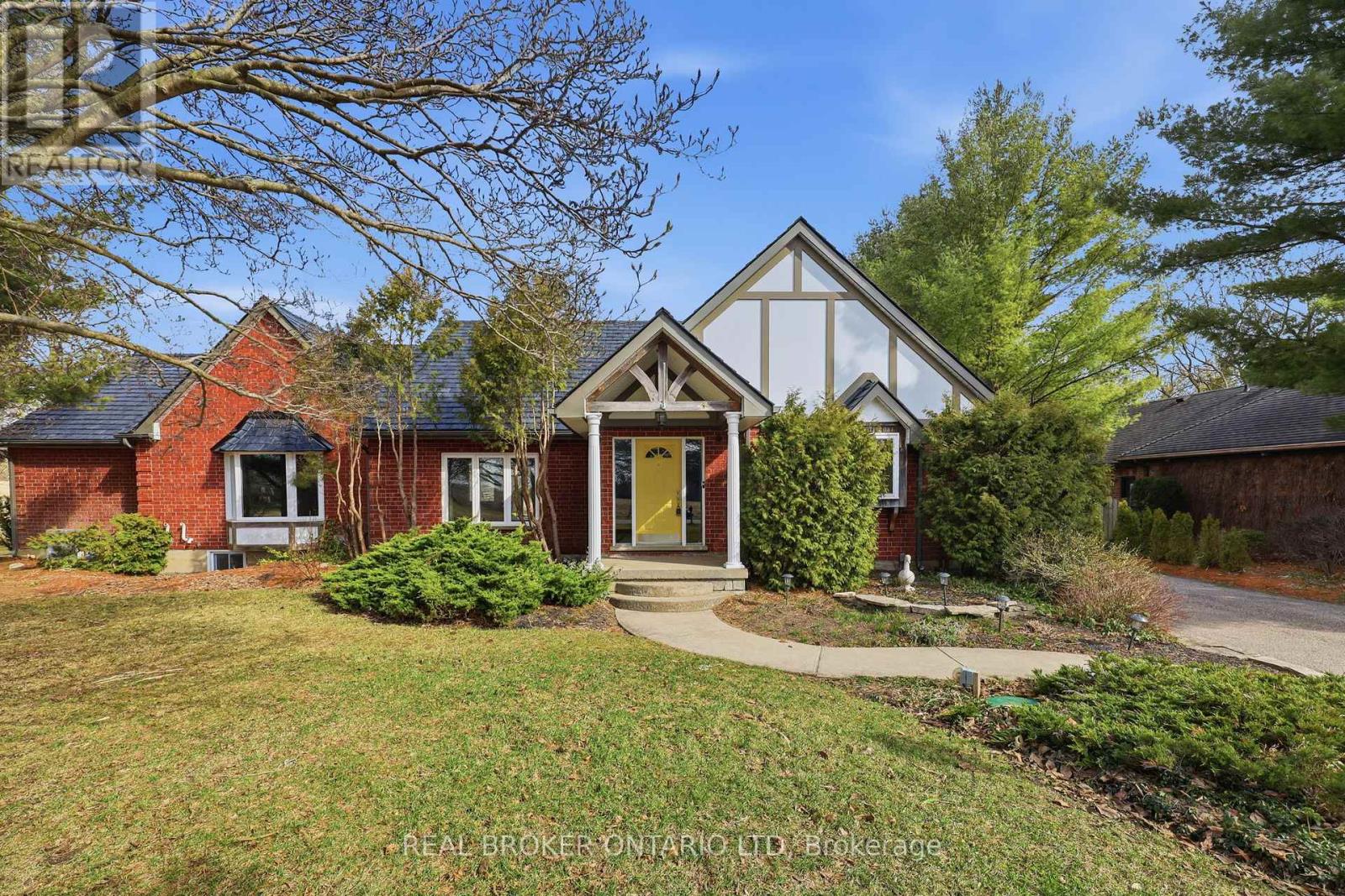 Photo 2 of 50 for 6152 Bostwick Road