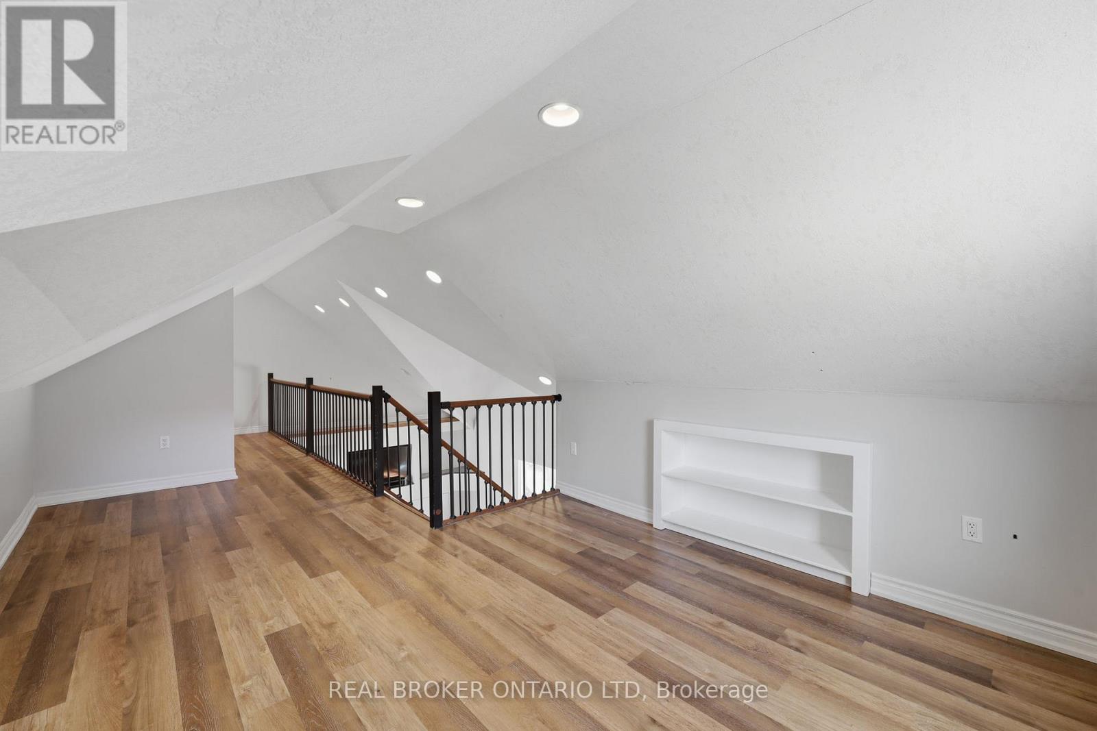 Photo 25 of 50 for 6152 Bostwick Road