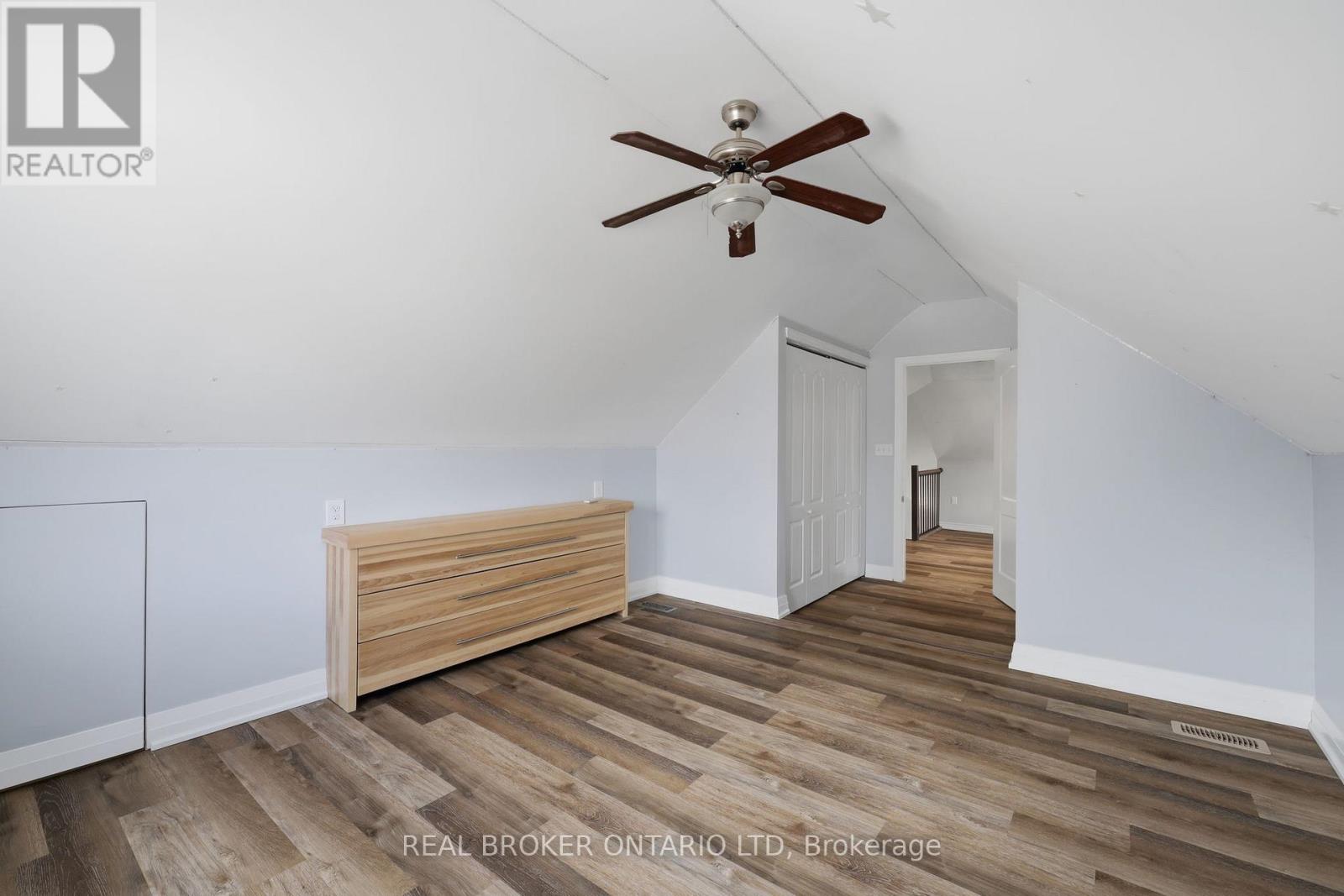 Photo 27 of 50 for 6152 Bostwick Road