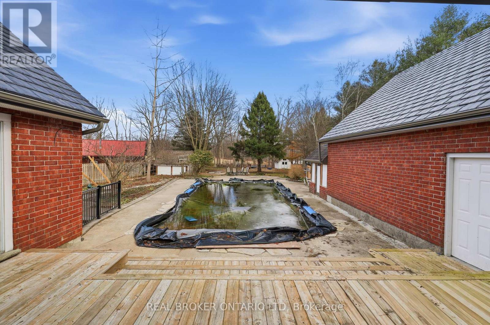 Photo 41 of 50 for 6152 Bostwick Road