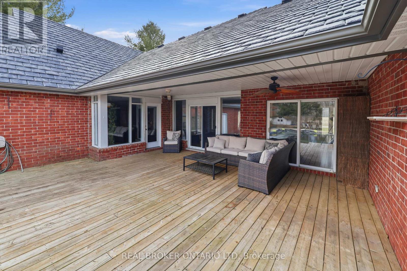 6152 Bostwick Road, Central Elgin, Ontario  N0L 2L0 - Photo 42 - X12881422