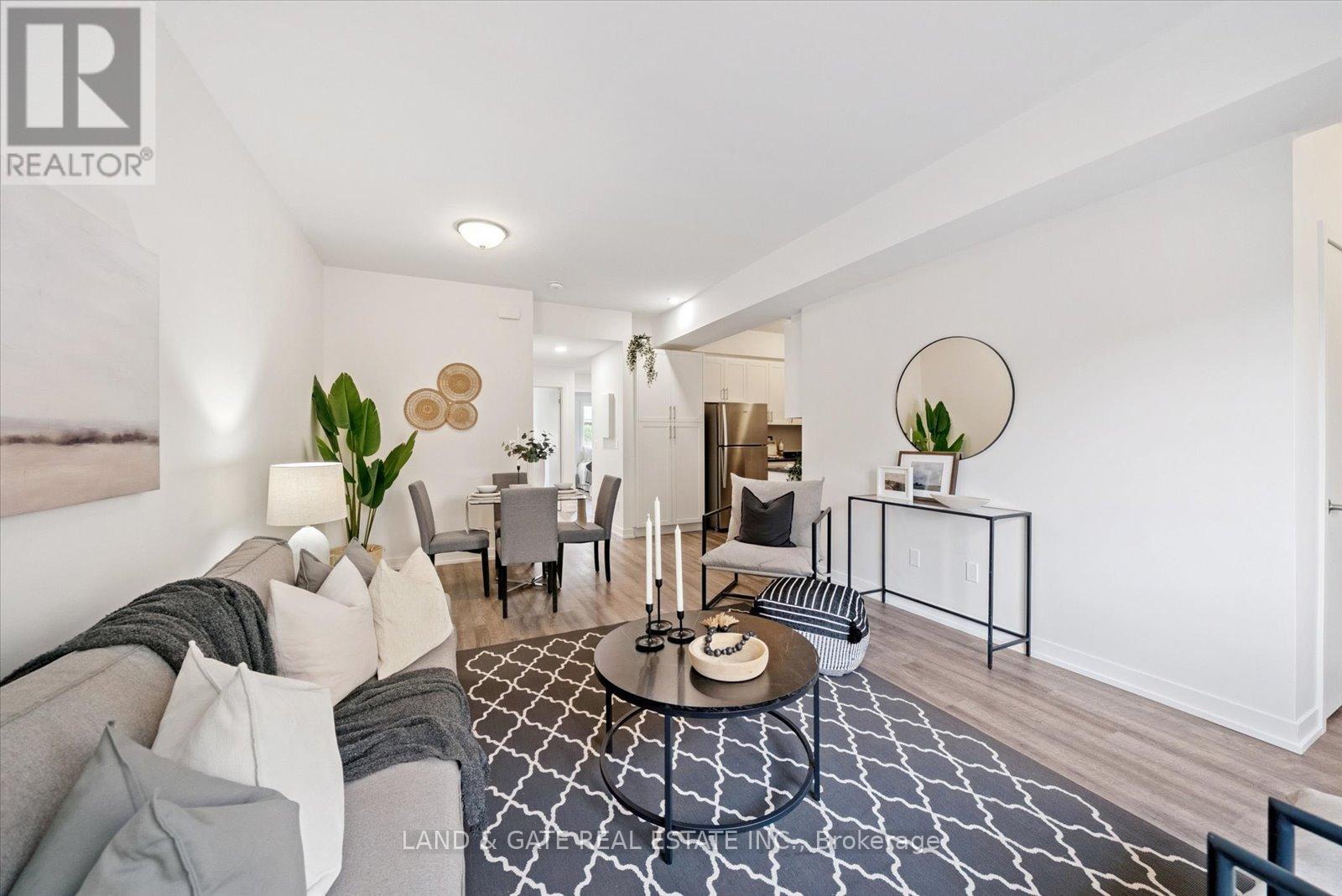 4 - 223 Albert Street, Oshawa (Central), Ontario  L1H 4R6 - Photo 10 - E12881530