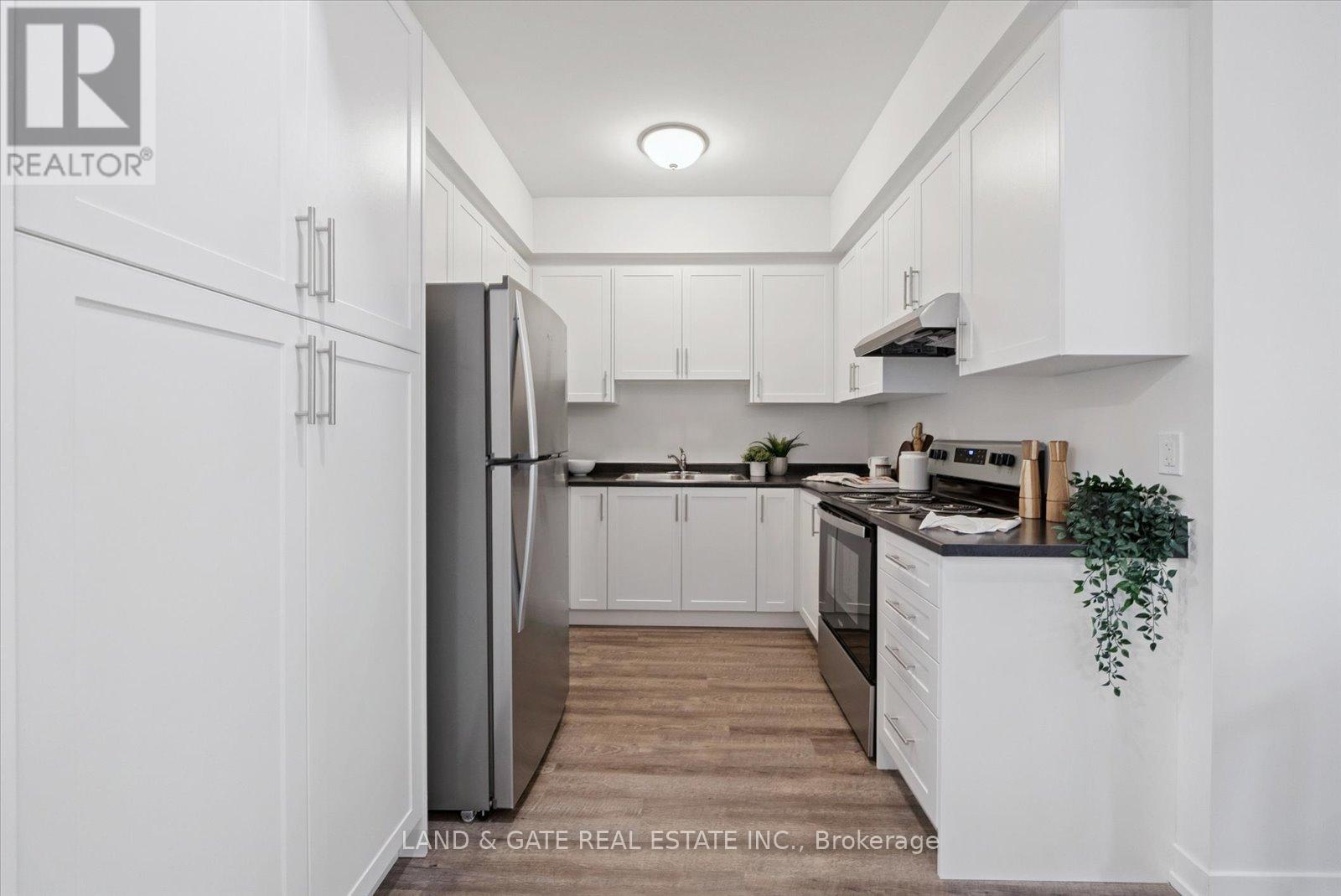 4 - 223 Albert Street, Oshawa (Central), Ontario  L1H 4R6 - Photo 14 - E12881530