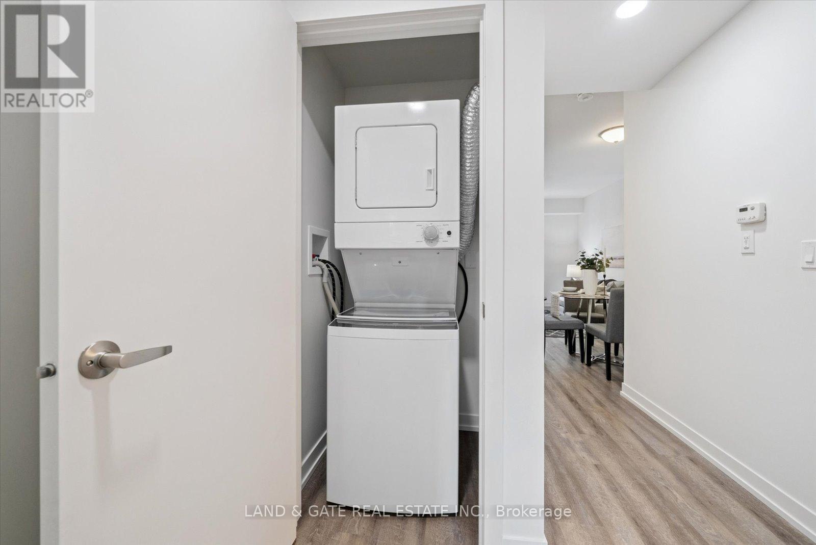 4 - 223 Albert Street, Oshawa (Central), Ontario  L1H 4R6 - Photo 25 - E12881530